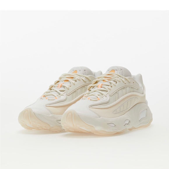 ADIDAS OZNOVA W Size 10 - Picture 2 of 10